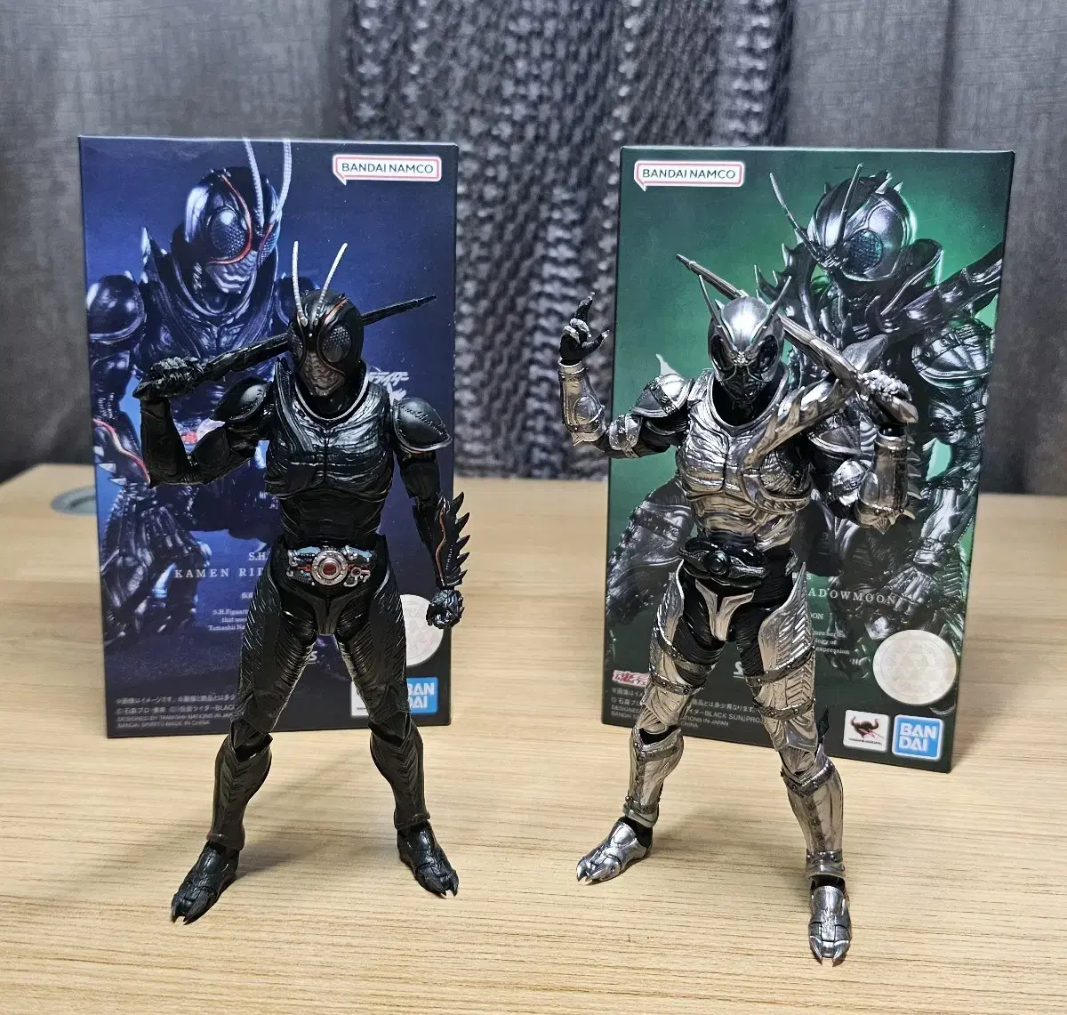 shf 가면라이더 블랙썬, 가면라이더 섀도우문